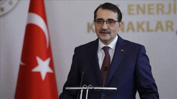 A Haber İzmir'de yaşanan 6,6'lık depremdeki son durumu muhabirleriyle aktardı - 5