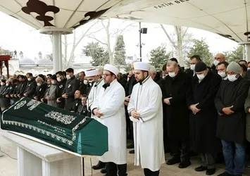 Başkan Recep Tayyip Erdoğan İlim Yayma Vakfı kurucusu İbrahim Halit Çizmeci'nin cenaze törenine katıldı