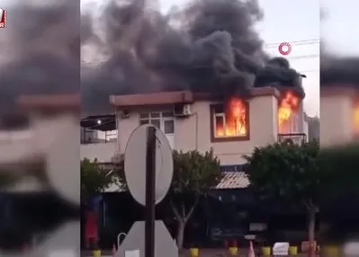 Müstakil ev alevlere teslim oldu