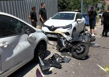 Üsküdar'da akılalmaz kaza! Motor sürücüsünün bacağı koptu