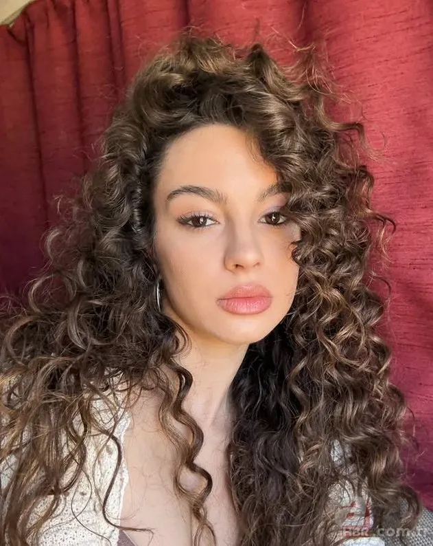 Bir Gece Masalı'nın Canfeza'sı Su Burcu Yazgı Coşkun bakın aslen nereliymiş! 5