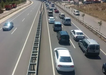 Keşan'da trafik kilit!