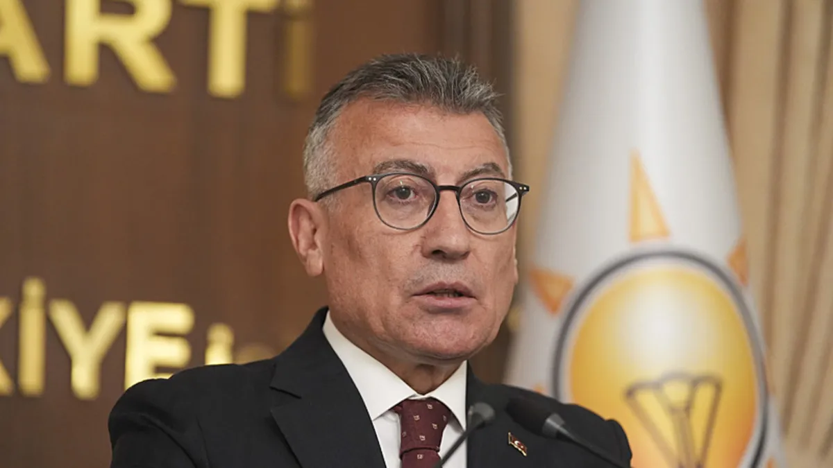 En düşük emekli maaşı 16 bin 881 TL'ye yükseldi! AK Parti'den açıklama