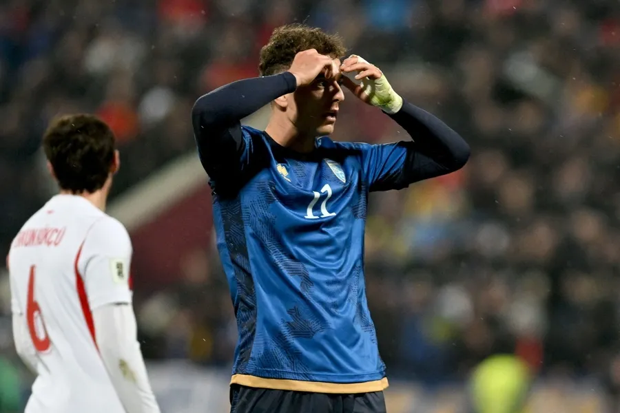 ceyrek-asirlik-hasret-sona-erdi-turkiye-kosovayi-maglup-ederek-dunya-kupasinda-1774990529021.jpg Çeyrek asırlık hasret sona erdi! Türkiye Kosova’yı mağlup ederek Dünya Kupası’nda - 2