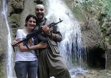Terörist Volkan Bora ile fotoğrafları ortaya çıkan HDP’li Semra Güzel’e iki ayrı fezleke!