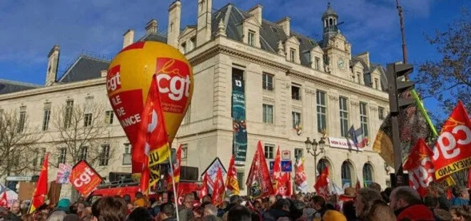 Fransa’da flaş grev kararı! İşçiler elektrik üretimini kısıtladı