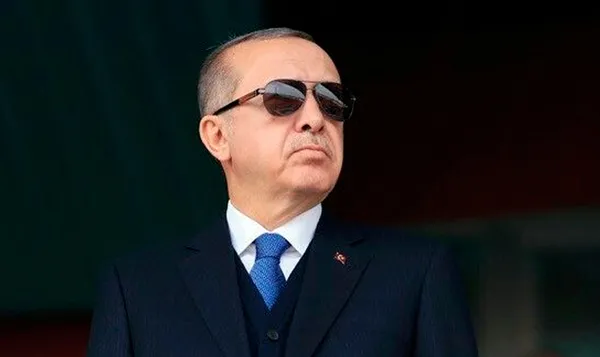 yunan-gazetesi-ta-nea-basbakan-micotakisin-tehditlerinin-bosuna-oldugunu-itiraf-etti-turkiyesiz-denklem-yok-1667905964381.jpg Yunan gazetesi Ta Nea Başbakan Miçotakis'in tehditlerinin boşuna olduğunu itiraf etti! Türkiye'siz denklem yok - 2