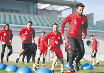 Beşiktaş'a Douglas sürprizi