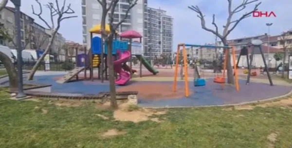 sultangazide-park-kana-bulandi-anne-sirtimdan-vuruldum-sakin-ol-1651584552666.jpg Sultangazi’de park kana bulandı! 'Anne sırtımdan vuruldum, sakin ol!’ - 3