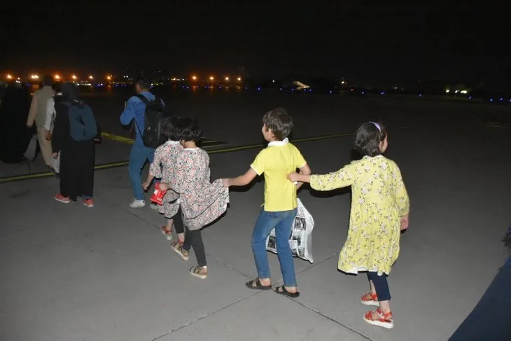 Önce ’Herkül’ ardından THY! Afganistan’dan tahliye edilen yolcular yurda getirildi