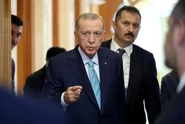 Başkan Erdoğan’dan Soçi dönüşü kritik mesajlar: Tahıl Anlaşması, Suriye ile normalleşme, Rus gazının Türkiye üzerinden transferi...