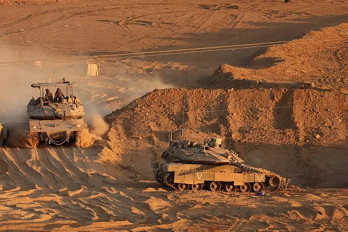 İsrail güçlerinin bölgeden çekilmesine ilişkin görüntüler. (AFP)