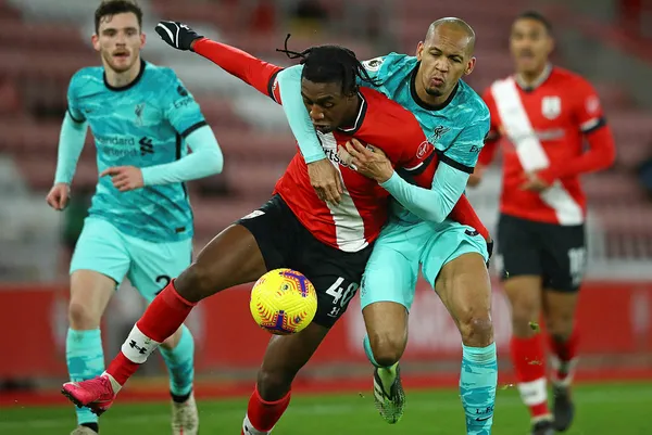 Liverpool'a Southampton darbesi! Premier Lig'de 12 maç sonra kaybetti - 1