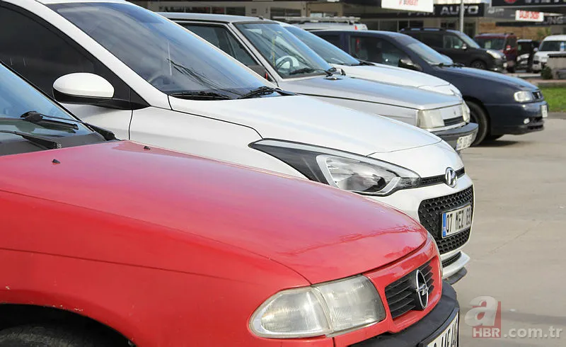 İkinci el araba alacaklar o tarihe dikkat! Uzmanlar fiyat düşüşü için tarih verdi! 8 milyon araç satışı beklentisi... 7