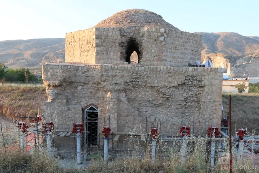 Tarihi Artuklu Hamamı yeni yerine doğru yola çıktı 8