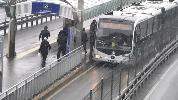 İstanbul'da beklenen kar yağışı başladı - 2
