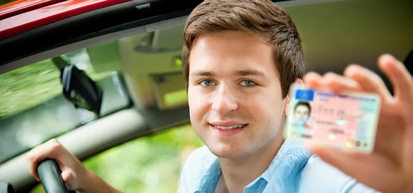 Ehliyet ve kimlik ne zaman birleşecek? Ehliyetler yeni kimliklere işlenecek mi? Başvurular nereye yapılacak?