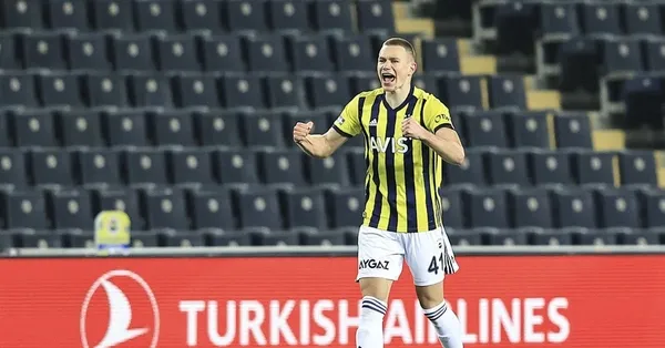 fenerbahceye-2-kotu-haber-batshuayi-ve-valencia-alanyaspor-macinda-oynayacak-mi-1679153054496.jpg Fenerbahçe'ye 2 kötü haber! Batshuayi ve Valencia Alanyaspor maçında oynayacak mı? - 4