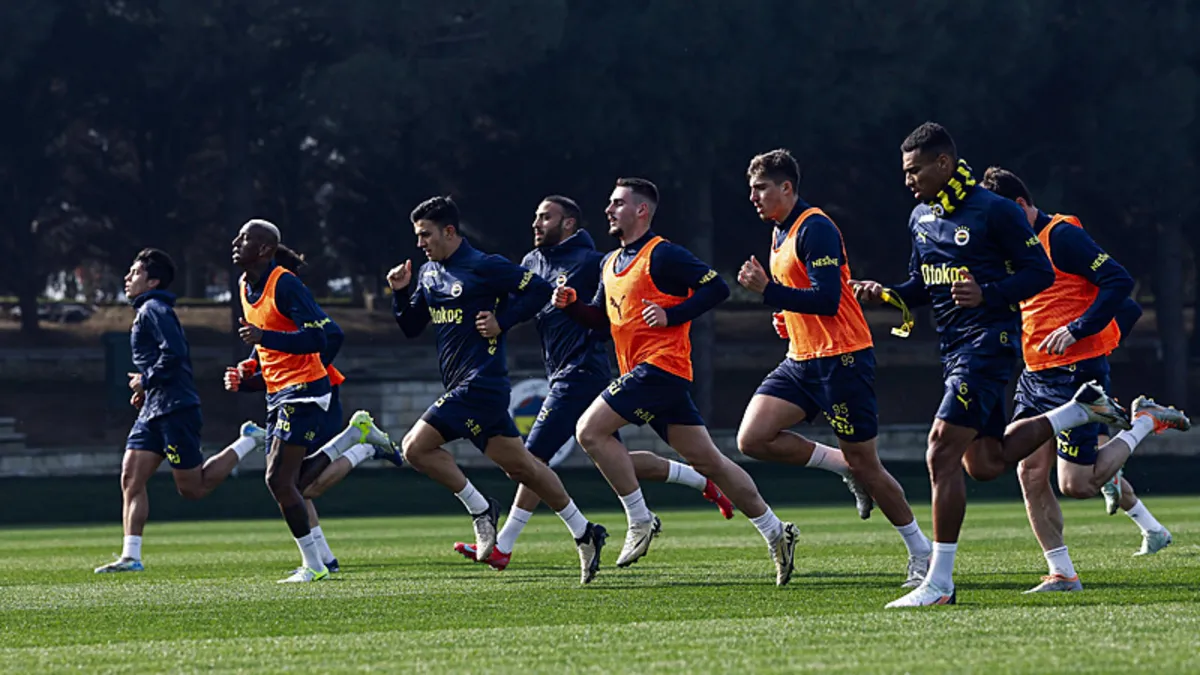 Fenerbahçe ZTK'daki Erzurumspor FK maçı hazırlıklarına başladı