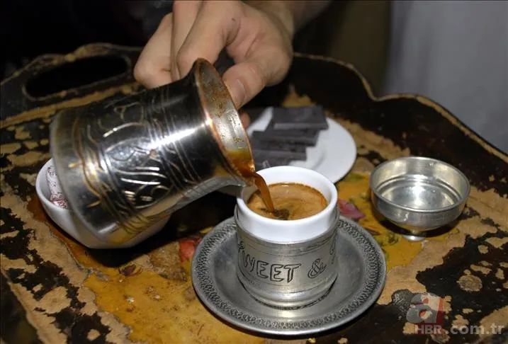 40 yıl hatırı var! Türk kahvesi neden küçük fincanda içilir? Sebebi çok başkaymış... 6