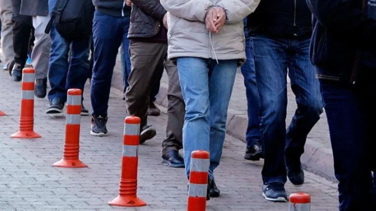 Zehir tacirlerine darbe! 5 tutuklama