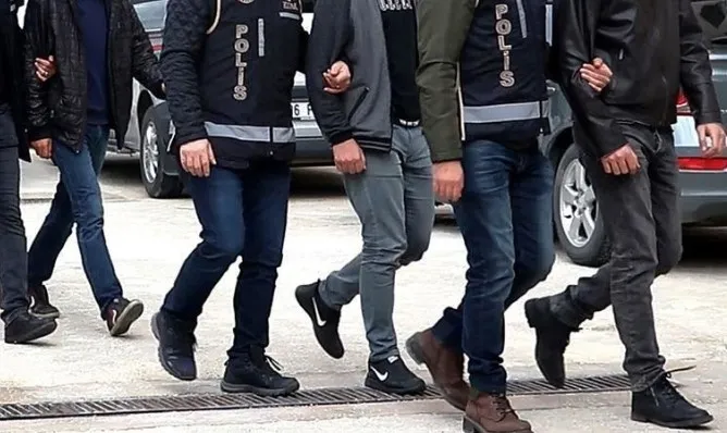 feto-ile-mucadele-tum-hiziyla-suruyor-289-darbe-davasi-karar-baglandi-iste-istatistikler-1720989031674.jpg FETÖ ile mücadele tüm hızıyla sürüyor! 289 darbe davası karara bağlandı | İşte istatistikler - 3