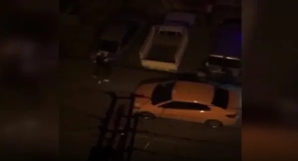 ankarada-korku-dolu-anlar-mahalleli-silah-seslerini-duyunca-cama-kostu-hapishaneden-cikti-arkadasi-vurdu-1656505360836.jpg Ankara’da korku dolu anlar! Mahalleli silah seslerini duyunca cama koştu: Hapishaneden çıktı, arkadaşı vurdu - 3