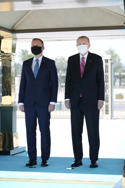 Son dakika: Polonya Cumhurbaşkanı Andrzej Duda Ankara'da! Başkan Erdoğan Külliye'de resmi törenle karşıladı - 4