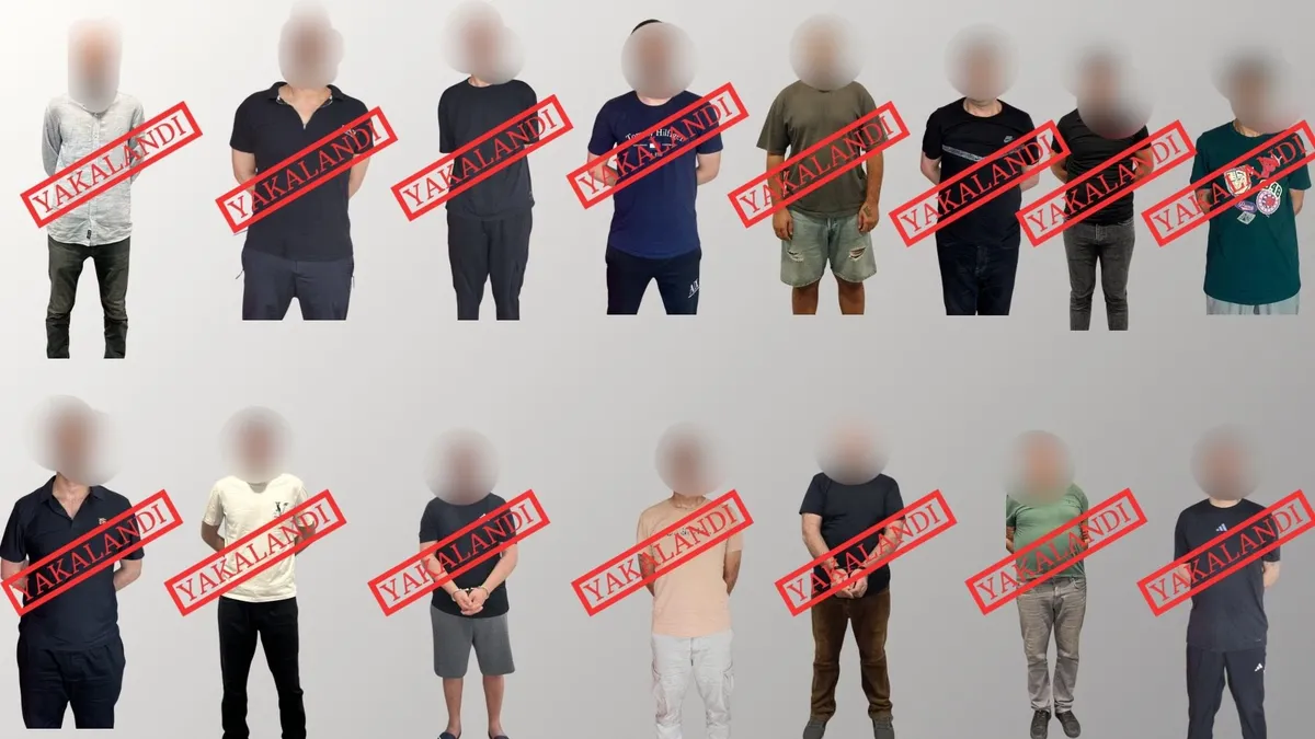 Kırmızı bültenle aranan suçlular Türkiye'ye getirildi! Bakan Yerlikaya: Enselerindeyiz