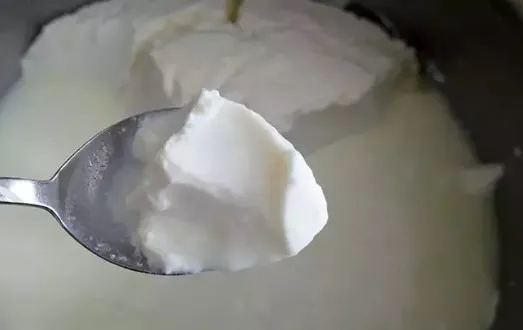 Taş gibi yoğurt yapmanın sırrı buymuş! Evde yoğurt mayalama yöntemi...