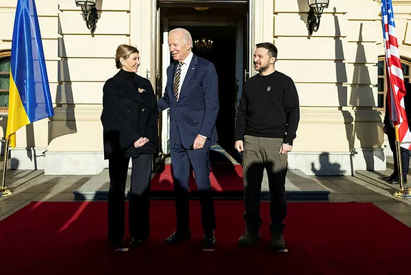 joe-bidenden-rusyaya-insanliga-karsi-suc-isleniyor-1676999163500.jpg Joe Biden: Ukrayna Rusya için asla bir zafer olmayacak - 3