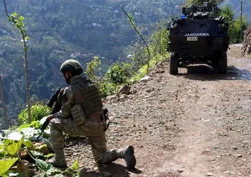 Giresun'da çobanın ihbar ettiği PKK'lı teröristlere operasyon