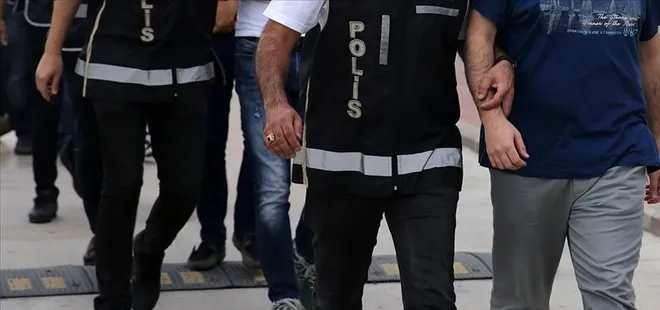 Son dakika: İzmir’de ByLock’çulara operasyon!