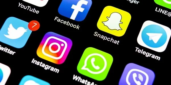 Instagram Whatsapp ve Facebook neden çöktü? Basit bir hata nedeniyle milyonlar etkilendi iddiası! Whatsapp’a neden girilemedi?