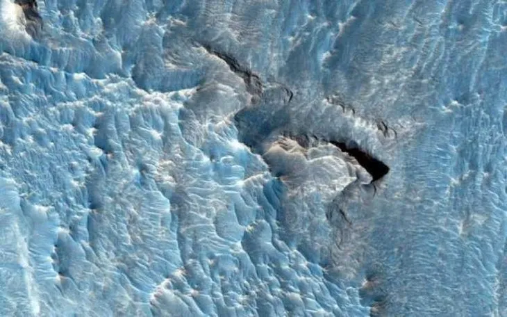 NASA Mars’tan dehşete düşüren görüntüyü ilk kez yayınladı!
