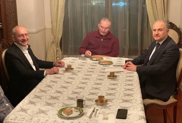 Kılıçdaroğlu ile görüşen Baykal’ın yüzü neden asık? En yakınındaki isim anlattı: Acı ve ızdırap duyuyor