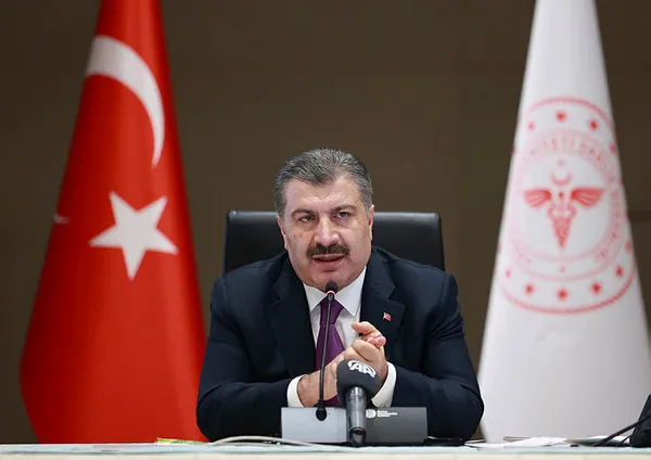 bilim-kurulu-toplantisinin-ardindan-aciklama-yapildi-iste-kovid-19-pandemisiyle-ilgili-alinan-yeni-kararlar-1637779247300.jpg Bilim Kurulu Toplantısının ardından açıklama yapıldı! Favipiravir ve Molnupiravir ilaçlarıyla ilgili yeni gelişme - 3