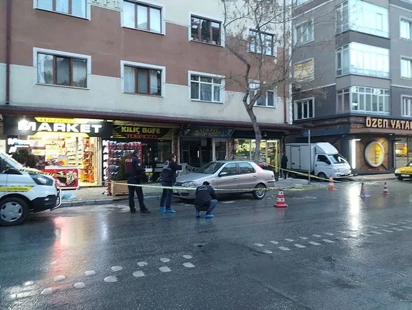 1680634174260.jpeg Konya'da sokak ortasında cinayet! Çocuğunun gözü önünde katletti - 1