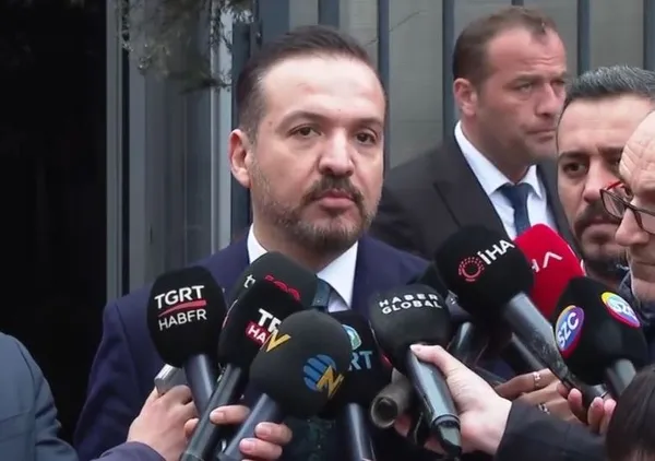 iyi-partiden-imamoglu-yavas-aciklamasi-boyle-bir-talebimiz-yok-1677941251840.jpg İYİ Parti'den 'İmamoğlu-Yavaş' açıklaması: Böyle bir talebimiz yok - 2