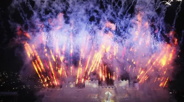 istanbulun-fethi-ne-zaman-hangi-gun-2022-istanbulun-fethi-kacinci-yili-iste-istanbulun-fethi-tarihi-1653730633485.jpg İstanbul'un fethi ne zaman, hangi gün? 2022 İstanbul'un fethi kaçıncı yılı? İşte İstanbul'un fethi tarihi - 8