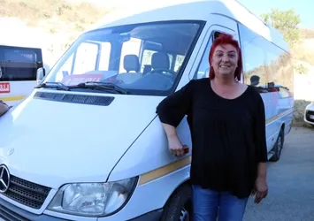 Servisçiye kızdı servis şoförü oldu!