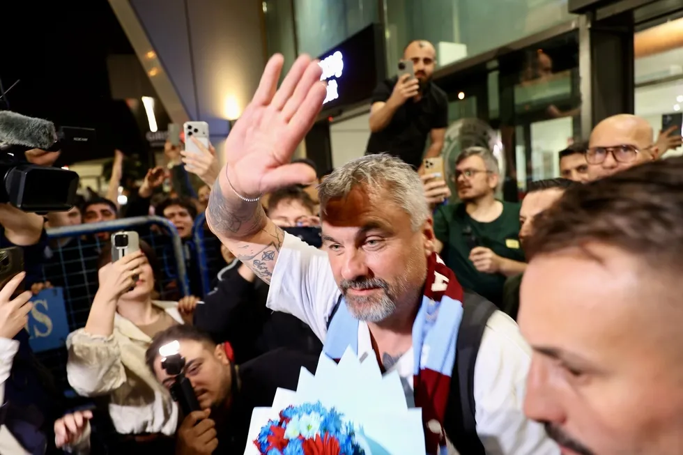 trabzonspor-baskani-ertugrul-dogandan-carpici-aciklamalar-thomas-reis-donemi-ve-galatasaray-derbisi-1789558106496.jpeg Trabzonspor Başkanı Ertuğrul Doğan'dan çarpıcı açıklamalar: Thomas Reis dönemi ve Galatasaray derbisi - 1