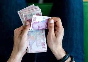 Memura 2026 zam oranı hesaplandı: En düşük maaşa +1000 TL ek ile 61.296 lira! Kim ne kadar alacak? Öğretmen, hemşire, polis...
