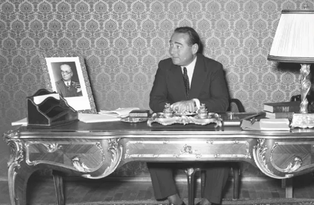 turk-siyasi-tarihinin-kara-lekesi-adnan-menderes-zorlu-ve-polatkanin-idam-edilisinin-62-yili-1694853512431.jpg Türk siyasi tarihinin kara lekesi! Adnan Menderes, Zorlu ve Polatkan'ın idam edilişinin 62. yılı - 14