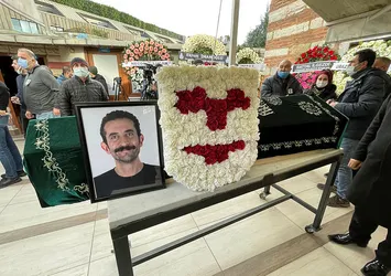 Türkücü İzzet Altınmeşe'nin oğlu Ali Murat Altınmeşe son yolculuğuna uğurlandı