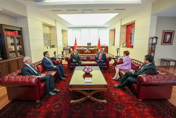 Kılıçdaroğlu’nun ev sahipliği yaptığı 6’lı masadan yine ortak aday çıkmadı