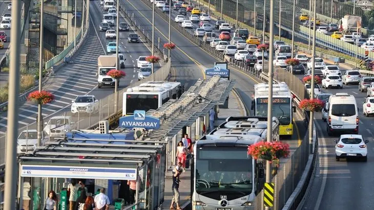 1 Mayıs toplu taşıma bedava mı 2023? Bugün otobüsler ücretsiz mi? Marmaray, İETT, metro, tramvay...