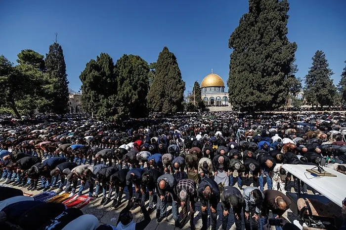 kaitl-israilin-isgali-altinda-ilk-teravih-100-bin-filistinli-mescid-i-aksaya-akin-etti-1771619458044.jpeg Fotoğraf (AA)