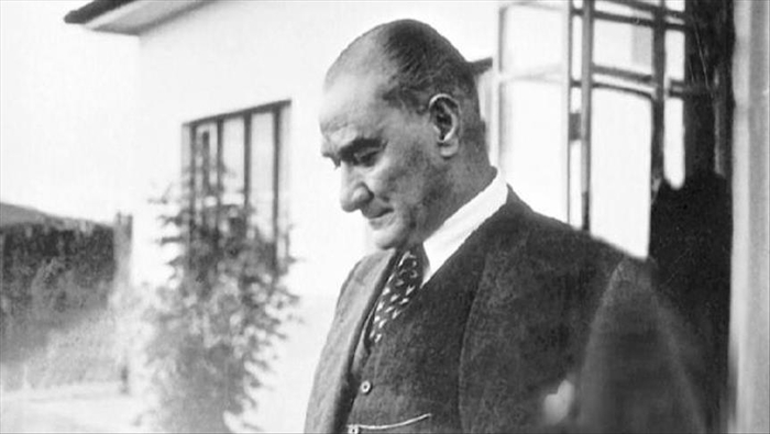 ataturku-ders-kitaplarindan-yirtarak-tarihten-silemezsiniz-ak-partiden-guney-kibris-rum-yonetimindeki-skandal-talimata-tepki-1631114985818.jpg Son dakika: Milli Savunma Bakanı Hulusi Akar'dan Rum Kesimi'nin skandal Atatürk kararına tepki - 8