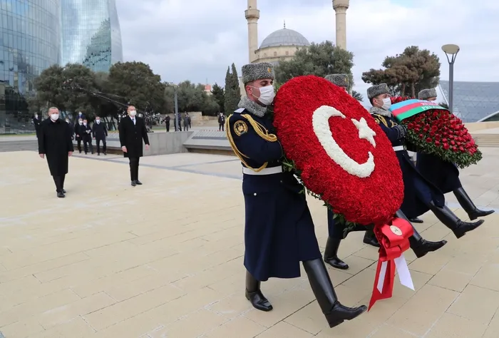 Son dakika: Azerbaycan’da zafer günü heyecanı! Başkan Erdoğan ve Aliyev’den önemli açıklamalar